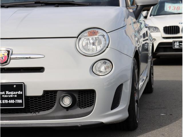 アバルト500 ベースグレード ワンオーナー 左ハンドル 5速MT サンルーフ CDオーディオ 純正アルミホイール キーレスエントリーパワーステアリング パワーウィンドウ(12枚目)