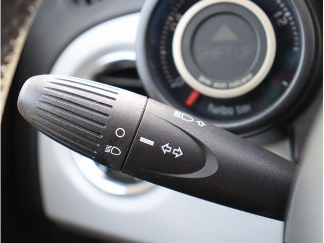 アバルト500 ベースグレード ワンオーナー 左ハンドル 5速MT サンルーフ CDオーディオ 純正アルミホイール キーレスエントリーパワーステアリング パワーウィンドウ(25枚目)