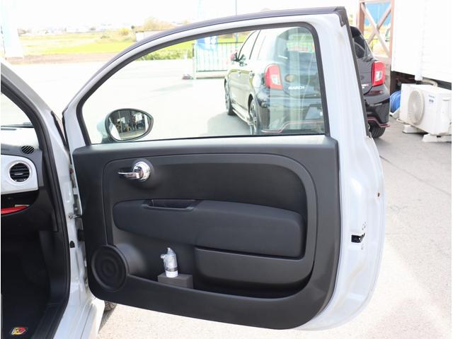 アバルト500 ベースグレード ワンオーナー 左ハンドル 5速MT サンルーフ CDオーディオ 純正アルミホイール キーレスエントリーパワーステアリング パワーウィンドウ(29枚目)