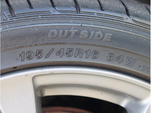 アバルト500 ベースグレード ワンオーナー 左ハンドル 5速MT サンルーフ CDオーディオ 純正アルミホイール キーレスエントリーパワーステアリング パワーウィンドウ(52枚目)