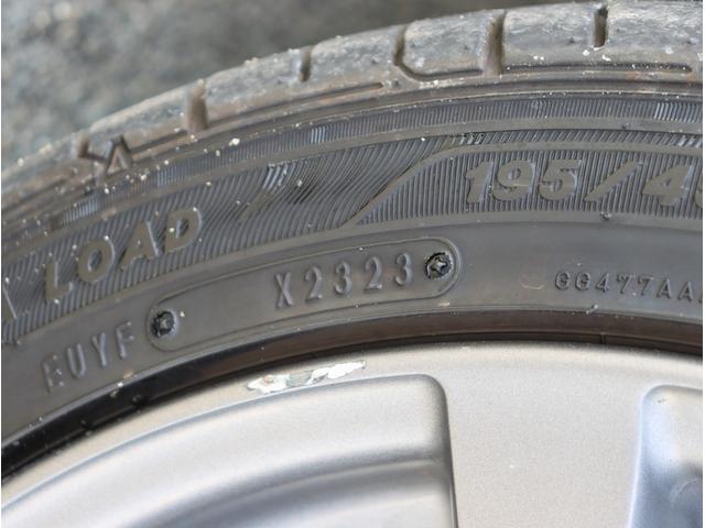 アバルト500 ベースグレード ワンオーナー 左ハンドル 5速MT サンルーフ CDオーディオ 純正アルミホイール キーレスエントリーパワーステアリング パワーウィンドウ(53枚目)