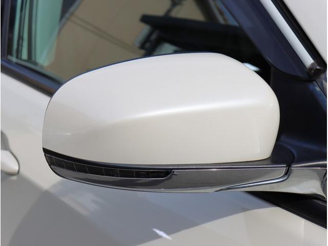 ジープ・コンパス ローンチエディション　ナビ　フルセグＴＶ　ＥＴＣ　バックカメラ　サンルーフ　レザーシート　シートヒーター　運転席パワーシート　Ｂｌｕｅｔｏｏｔｈオーディオ（14枚目）