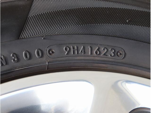 ジープ・コンパス ローンチエディション　ナビ　フルセグＴＶ　ＥＴＣ　バックカメラ　サンルーフ　レザーシート　シートヒーター　運転席パワーシート　Ｂｌｕｅｔｏｏｔｈオーディオ（74枚目）