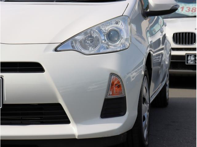 アクア S 純正ナビ ワンセグTV ETC バックカメラ オートライト スマートキー プッシュスタート 電動格納ミラー パワーステアリング パワーウィンドウ(13枚目)