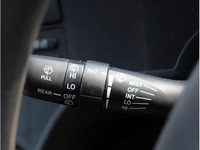 アクア S 純正ナビ ワンセグTV ETC バックカメラ オートライト スマートキー プッシュスタート 電動格納ミラー パワーステアリング パワーウィンドウ(25枚目)