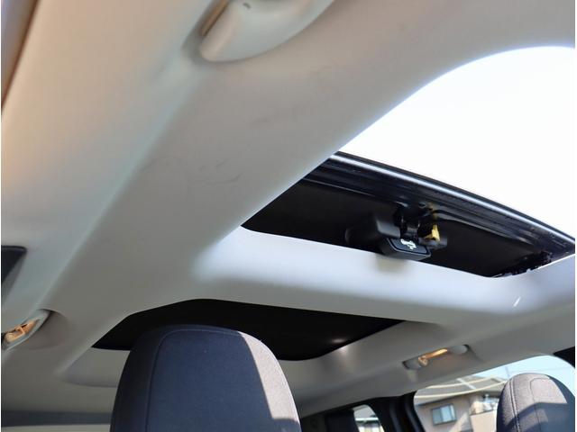 ジープ・レネゲード トレイルホーク　４ＷＤ　純正オーディオ　ポータブルナビ　ＴＶ　ＥＴＣ　バックカメラ　Ｂｌｕｅｔｏｏｔｈオーディオ　社外サイドステップ　クルーズコントロール（48枚目）