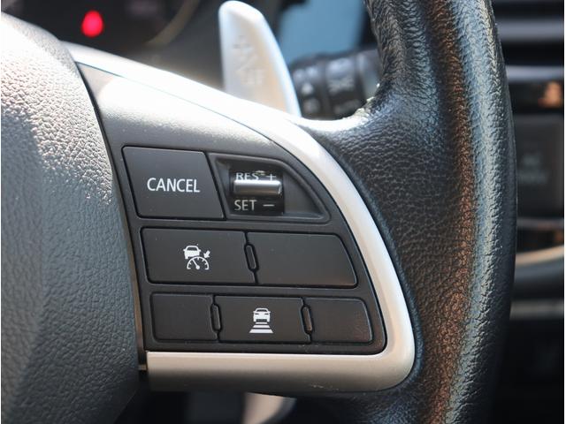 アウトランダーＰＨＥＶ Ｇナビパッケージ　ナビ　フルセグＴＶ　ＥＴＣ　バックカメラ　Ｂｌｕｅｔｏｏｔｈオーディオ　デュアルエアコン　電動リアゲート　電動格納ミラー　パワーステアリング　パワーウィンドウ（25枚目）