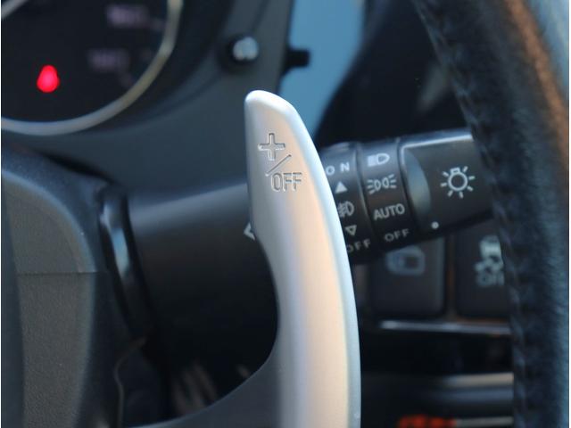 アウトランダーＰＨＥＶ Ｇナビパッケージ　ナビ　フルセグＴＶ　ＥＴＣ　バックカメラ　Ｂｌｕｅｔｏｏｔｈオーディオ　デュアルエアコン　電動リアゲート　電動格納ミラー　パワーステアリング　パワーウィンドウ（27枚目）