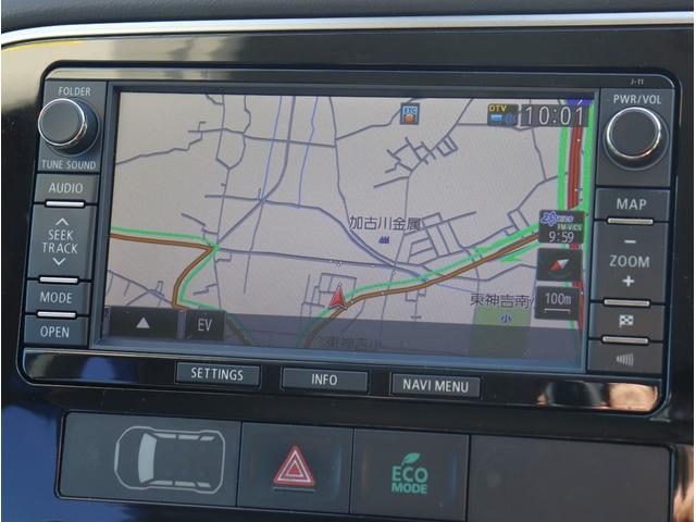 アウトランダーＰＨＥＶ Ｇナビパッケージ　ナビ　フルセグＴＶ　ＥＴＣ　バックカメラ　Ｂｌｕｅｔｏｏｔｈオーディオ　デュアルエアコン　電動リアゲート　電動格納ミラー　パワーステアリング　パワーウィンドウ（48枚目）