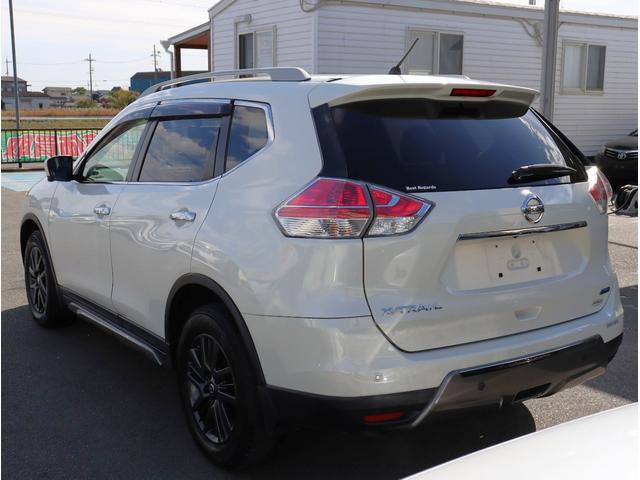 エクストレイル ２０Ｘ　ブラックエクストリーマーＸ　サンルーフ　４ＷＤ　純正ナビ　フルセグＴＶ　ビルトインＥＴＣ　全周囲カメラ　Ｂｌｕｅｔｏｏｔｈオーディオ　シートヒーター　エマージェンシーブレーキ　電動格納ミラー　パワーステアリング　パワーウィンドウ（7枚目）