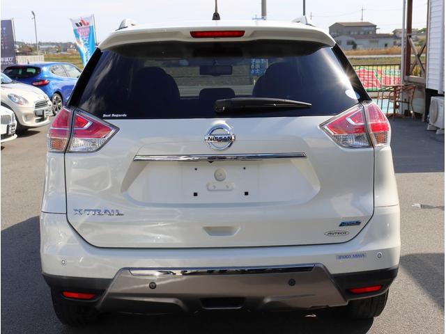 エクストレイル ２０Ｘ　ブラックエクストリーマーＸ　サンルーフ　４ＷＤ　純正ナビ　フルセグＴＶ　ビルトインＥＴＣ　全周囲カメラ　Ｂｌｕｅｔｏｏｔｈオーディオ　シートヒーター　エマージェンシーブレーキ　電動格納ミラー　パワーステアリング　パワーウィンドウ（8枚目）