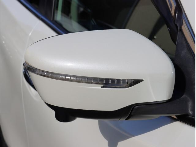 エクストレイル ２０Ｘ　ブラックエクストリーマーＸ　サンルーフ　４ＷＤ　純正ナビ　フルセグＴＶ　ビルトインＥＴＣ　全周囲カメラ　Ｂｌｕｅｔｏｏｔｈオーディオ　シートヒーター　エマージェンシーブレーキ　電動格納ミラー　パワーステアリング　パワーウィンドウ（14枚目）