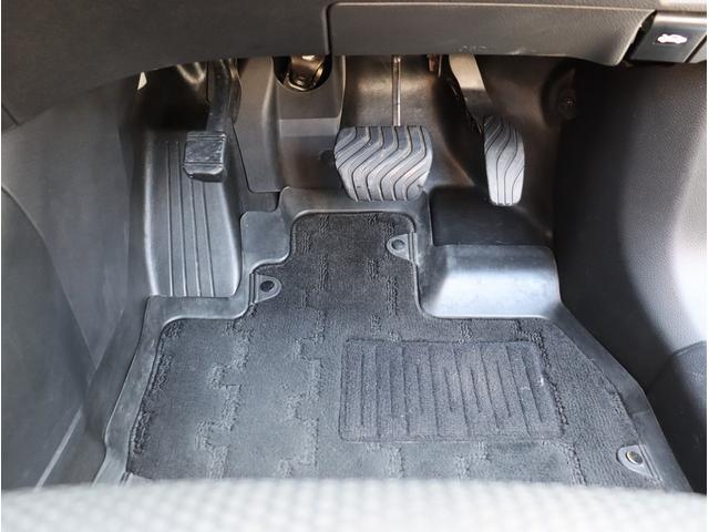 エクストレイル ２０Ｘ　ブラックエクストリーマーＸ　サンルーフ　４ＷＤ　純正ナビ　フルセグＴＶ　ビルトインＥＴＣ　全周囲カメラ　Ｂｌｕｅｔｏｏｔｈオーディオ　シートヒーター　エマージェンシーブレーキ　電動格納ミラー　パワーステアリング　パワーウィンドウ（32枚目）