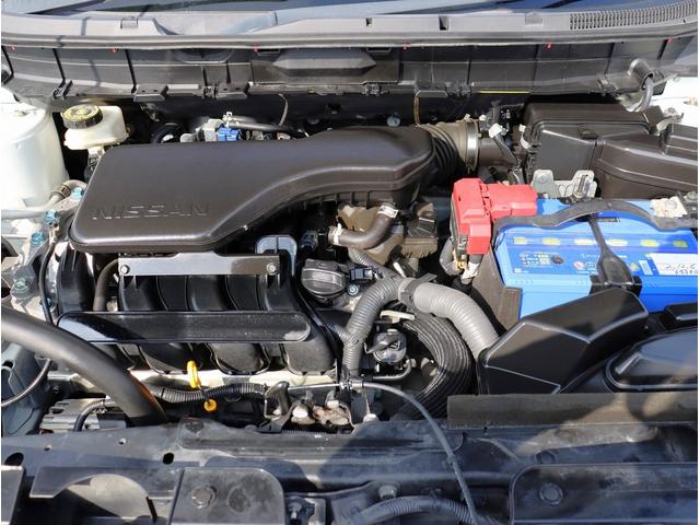 エクストレイル ２０Ｘ　ブラックエクストリーマーＸ　サンルーフ　４ＷＤ　純正ナビ　フルセグＴＶ　ビルトインＥＴＣ　全周囲カメラ　Ｂｌｕｅｔｏｏｔｈオーディオ　シートヒーター　エマージェンシーブレーキ　電動格納ミラー　パワーステアリング　パワーウィンドウ（61枚目）