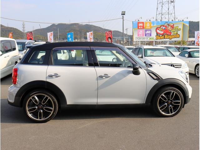 ＭＩＮＩ クーパーＳＤ　クロスオーバー　ＥＴＣ　バックカメラ　ＣＤ　ルーフレール　パドルシフト　オートエアコン　ステアリングリモコン　電動格納ミラー　パワーステアリング　パワーウィンドウ（10枚目）