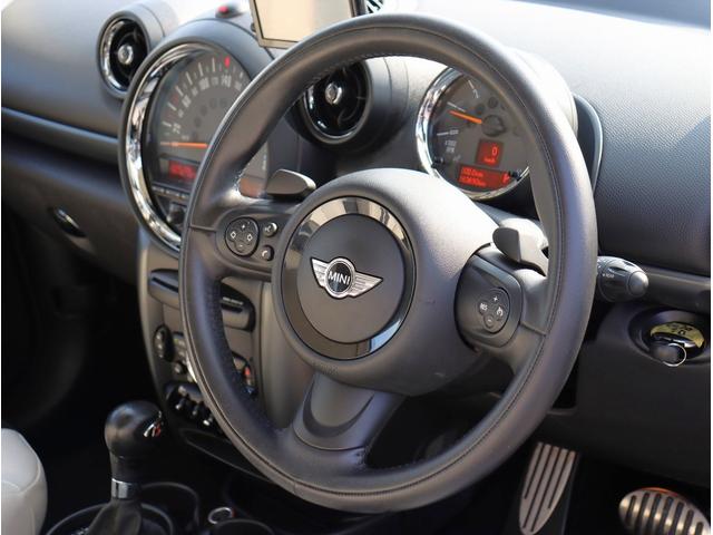 ＭＩＮＩ クーパーＳＤ　クロスオーバー　ＥＴＣ　バックカメラ　ＣＤ　ルーフレール　パドルシフト　オートエアコン　ステアリングリモコン　電動格納ミラー　パワーステアリング　パワーウィンドウ（18枚目）