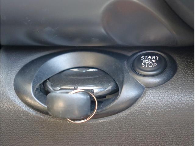 ＭＩＮＩ クーパーＳＤ　クロスオーバー　ＥＴＣ　バックカメラ　ＣＤ　ルーフレール　パドルシフト　オートエアコン　ステアリングリモコン　電動格納ミラー　パワーステアリング　パワーウィンドウ（29枚目）