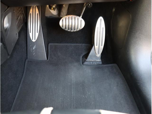 ＭＩＮＩ クーパーＳＤ　クロスオーバー　ＥＴＣ　バックカメラ　ＣＤ　ルーフレール　パドルシフト　オートエアコン　ステアリングリモコン　電動格納ミラー　パワーステアリング　パワーウィンドウ（30枚目）