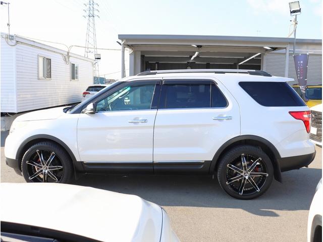 エクスプローラー リミテッド　４ＷＤ　サンルーフ　社外ナビ　ＴＶ　ＥＴＣ　バックカメラ　Ｂｌｕｅｔｏｏｔｈオーディオ　パワーシート　シートヒーター　シートエアコン　レザーシート（6枚目）