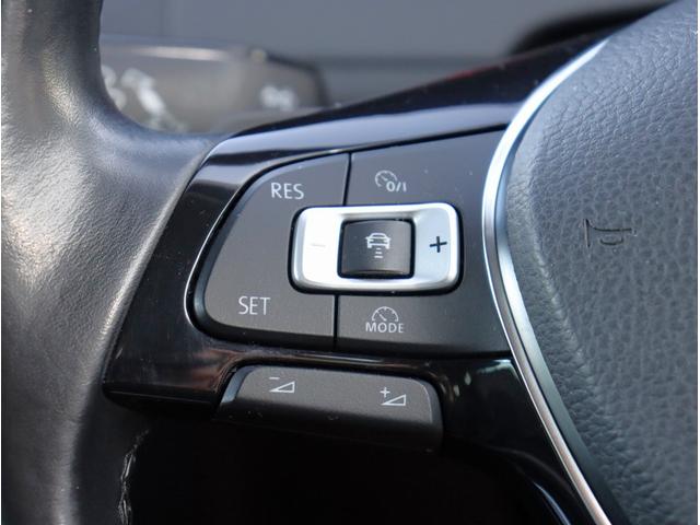 ゴルフヴァリアント ＴＳＩハイライン　純正ナビ　ＥＴＣ　バックカメラ　Ｂｌｕｅｔｏｏｔｈオーディオ　デュアルエアコン　電動格納ミラー　パワーステアリング　パワーウィンドウ（25枚目）