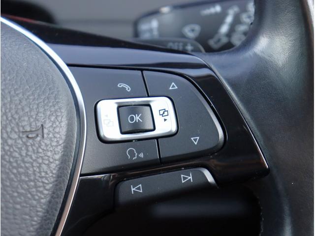 ゴルフヴァリアント ＴＳＩハイライン　純正ナビ　ＥＴＣ　バックカメラ　Ｂｌｕｅｔｏｏｔｈオーディオ　デュアルエアコン　電動格納ミラー　パワーステアリング　パワーウィンドウ（26枚目）