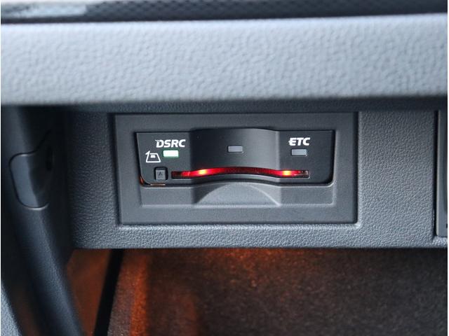 ゴルフヴァリアント ＴＳＩハイライン　純正ナビ　ＥＴＣ　バックカメラ　Ｂｌｕｅｔｏｏｔｈオーディオ　デュアルエアコン　電動格納ミラー　パワーステアリング　パワーウィンドウ（38枚目）