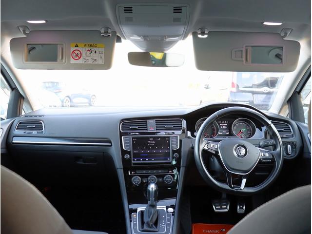 ゴルフヴァリアント ＴＳＩハイライン　純正ナビ　ＥＴＣ　バックカメラ　Ｂｌｕｅｔｏｏｔｈオーディオ　デュアルエアコン　電動格納ミラー　パワーステアリング　パワーウィンドウ（40枚目）