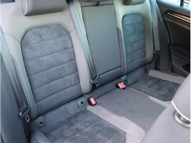 ゴルフヴァリアント ＴＳＩハイライン　純正ナビ　ＥＴＣ　バックカメラ　Ｂｌｕｅｔｏｏｔｈオーディオ　デュアルエアコン　電動格納ミラー　パワーステアリング　パワーウィンドウ（53枚目）