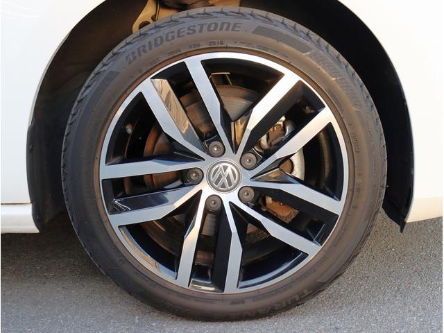 ゴルフヴァリアント ＴＳＩハイライン　純正ナビ　ＥＴＣ　バックカメラ　Ｂｌｕｅｔｏｏｔｈオーディオ　デュアルエアコン　電動格納ミラー　パワーステアリング　パワーウィンドウ（63枚目）