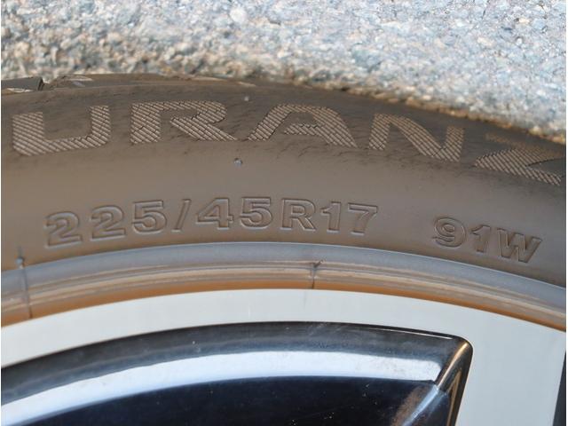 ゴルフヴァリアント ＴＳＩハイライン　純正ナビ　ＥＴＣ　バックカメラ　Ｂｌｕｅｔｏｏｔｈオーディオ　デュアルエアコン　電動格納ミラー　パワーステアリング　パワーウィンドウ（64枚目）