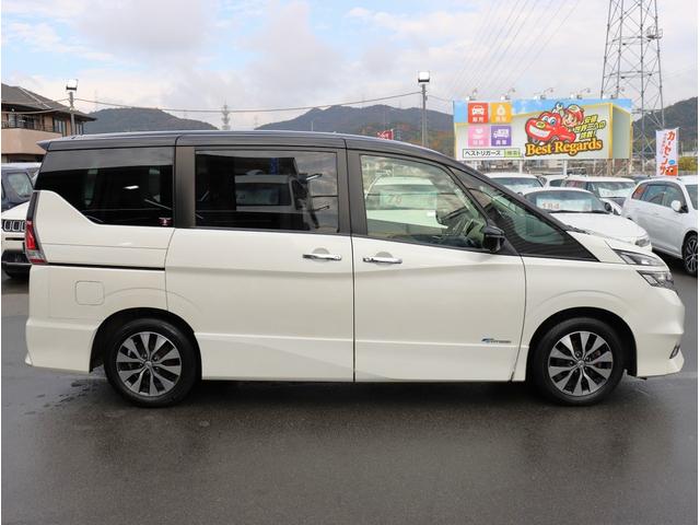 セレナ ハイウェイスター Vセレクション 純正9インチナビ フルセグTV ビルトインETC 純正フリップダウンモニター シートヒーター LEDヘッドライト アラウンドビューモニター 両側パワースライドドア アイドリングストップ(10枚目)