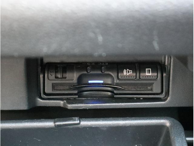 セレナ ハイウェイスター Vセレクション 純正9インチナビ フルセグTV ビルトインETC 純正フリップダウンモニター シートヒーター LEDヘッドライト アラウンドビューモニター 両側パワースライドドア アイドリングストップ(30枚目)