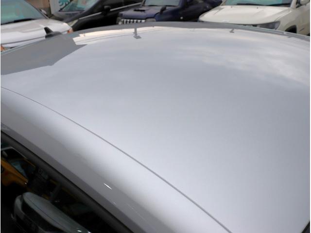 ザ・ビートル デザインレザーパッケージ　純正ナビ　フルセグＴＶ　バックカメラ　Ｂｌｕｅｔｏｏｔｈオーディオ　レザーシート　シートヒーター　クルコン　オートライト　電動格納ミラー（11枚目）