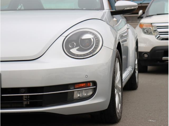 ザ・ビートル デザインレザーパッケージ　純正ナビ　フルセグＴＶ　バックカメラ　Ｂｌｕｅｔｏｏｔｈオーディオ　レザーシート　シートヒーター　クルコン　オートライト　電動格納ミラー（13枚目）