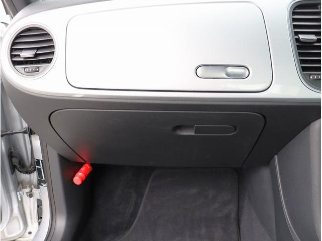 ザ・ビートル デザインレザーパッケージ　純正ナビ　フルセグＴＶ　バックカメラ　Ｂｌｕｅｔｏｏｔｈオーディオ　レザーシート　シートヒーター　クルコン　オートライト　電動格納ミラー（37枚目）