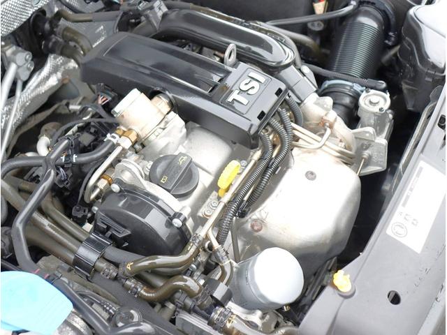 ザ・ビートル デザインレザーパッケージ　純正ナビ　フルセグＴＶ　バックカメラ　Ｂｌｕｅｔｏｏｔｈオーディオ　レザーシート　シートヒーター　クルコン　オートライト　電動格納ミラー（55枚目）