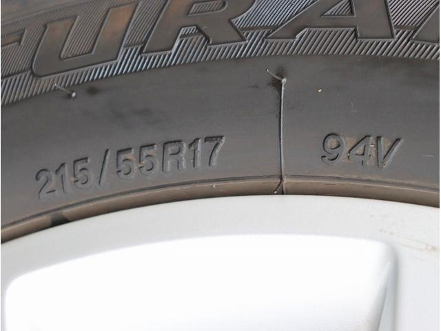 ザ・ビートル デザインレザーパッケージ　純正ナビ　フルセグＴＶ　バックカメラ　Ｂｌｕｅｔｏｏｔｈオーディオ　レザーシート　シートヒーター　クルコン　オートライト　電動格納ミラー（59枚目）