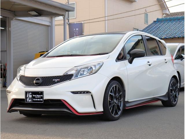 ノート ニスモ　Ｓ　５速ＭＴ　ＴＶ　ＥＴＣ　バックカメラ　柿本マフラー　オートエアコン　ＬＥＤヘッドライト　電動格納ミラー　パワーステアリング　パワーウィンドウ（5枚目）