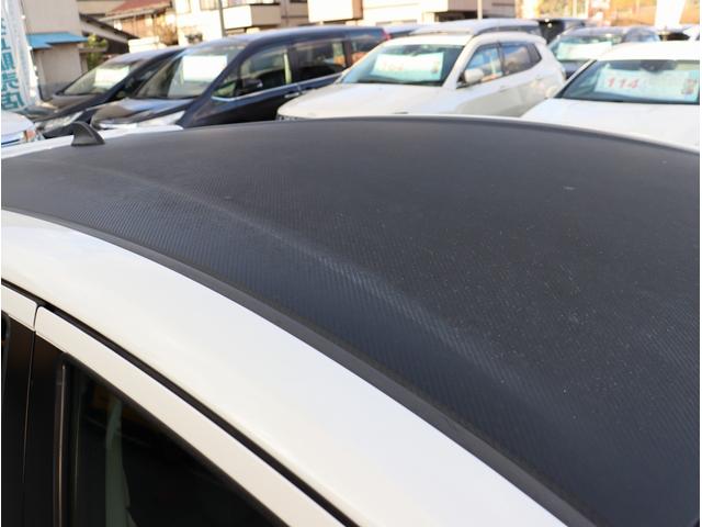 ノート ニスモ　Ｓ　５速ＭＴ　ＴＶ　ＥＴＣ　バックカメラ　柿本マフラー　オートエアコン　ＬＥＤヘッドライト　電動格納ミラー　パワーステアリング　パワーウィンドウ（11枚目）