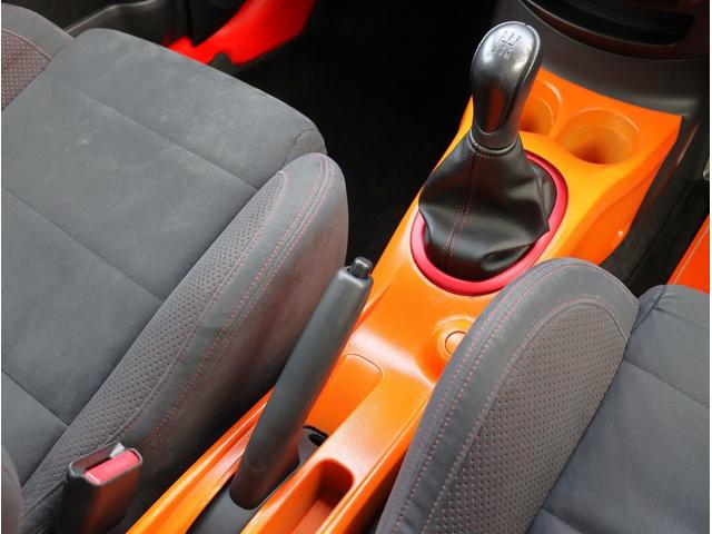 ノート ニスモ　Ｓ　５速ＭＴ　ＴＶ　ＥＴＣ　バックカメラ　柿本マフラー　オートエアコン　ＬＥＤヘッドライト　電動格納ミラー　パワーステアリング　パワーウィンドウ（36枚目）