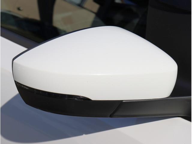 ポロ ＴＳＩコンフォートラインアップグレードパック　純正ナビ　フルセグＴＶ　ＥＴＣ　バックカメラ　Ｂｌｕｅｔｏｏｔｈオーディオ　オートライト　電動格納ミラー　パワーステアリング　パワーウィンドウ（14枚目）