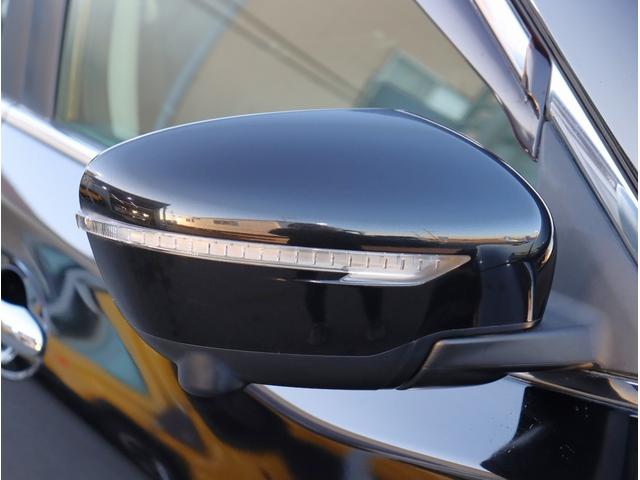 エクストレイル ２０Ｘ　ハイブリッド　エマージェンシーブレーキＰ　純正ナビ　フルセグＴＶ　ＥＴＣ　全周囲カメラ　Ｂｌｕｅｔｏｏｔｈオーディオ　エマブレ　シートヒーター　デュアルエアコン　パークアシスト（14枚目）