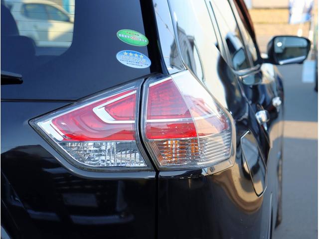 エクストレイル ２０Ｘ　ハイブリッド　エマージェンシーブレーキＰ　純正ナビ　フルセグＴＶ　ＥＴＣ　全周囲カメラ　Ｂｌｕｅｔｏｏｔｈオーディオ　エマブレ　シートヒーター　デュアルエアコン　パークアシスト（17枚目）