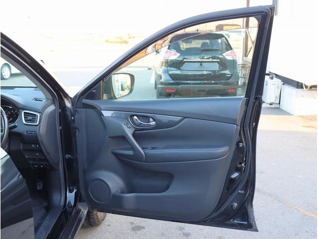 エクストレイル ２０Ｘ　ハイブリッド　エマージェンシーブレーキＰ　純正ナビ　フルセグＴＶ　ＥＴＣ　全周囲カメラ　Ｂｌｕｅｔｏｏｔｈオーディオ　エマブレ　シートヒーター　デュアルエアコン　パークアシスト（18枚目）