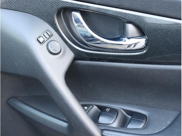 エクストレイル ２０Ｘ　ハイブリッド　エマージェンシーブレーキＰ　純正ナビ　フルセグＴＶ　ＥＴＣ　全周囲カメラ　Ｂｌｕｅｔｏｏｔｈオーディオ　エマブレ　シートヒーター　デュアルエアコン　パークアシスト（19枚目）