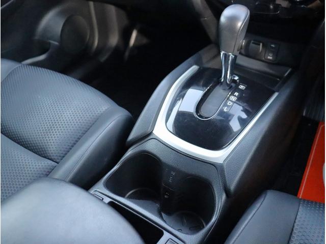 エクストレイル ２０Ｘ　ハイブリッド　エマージェンシーブレーキＰ　純正ナビ　フルセグＴＶ　ＥＴＣ　全周囲カメラ　Ｂｌｕｅｔｏｏｔｈオーディオ　エマブレ　シートヒーター　デュアルエアコン　パークアシスト（39枚目）