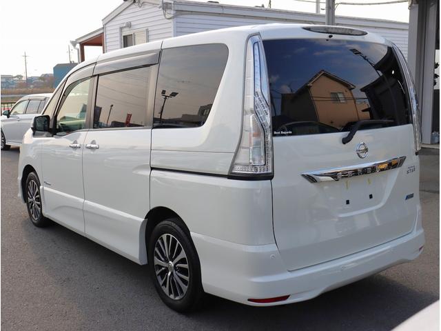 セレナ ハイウェイスター Vセレ+セーフティII SHV 純正8インチナビ フルセグTV ETC 全周囲カメラ 両側パワースライドドア Bluetoothオーディオ エマージェンシーブレーキ 電動格納ミラー パワーステアリング パワーウィンドウ(7枚目)