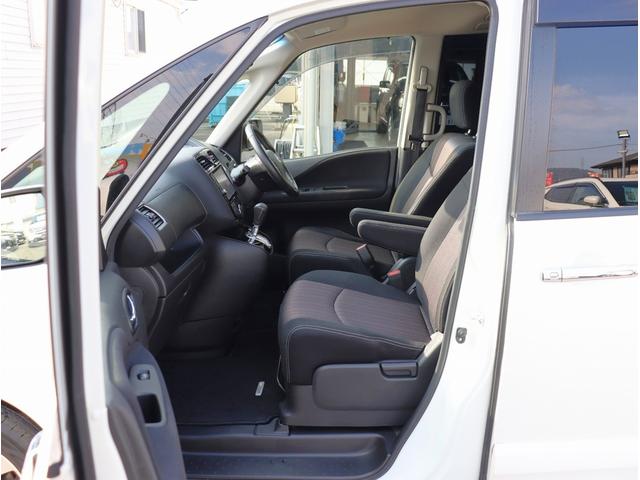 セレナ ハイウェイスター Vセレ+セーフティII SHV 純正8インチナビ フルセグTV ETC 全周囲カメラ 両側パワースライドドア Bluetoothオーディオ エマージェンシーブレーキ 電動格納ミラー パワーステアリング パワーウィンドウ(35枚目)