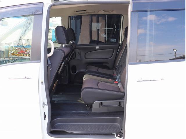 セレナ ハイウェイスター Vセレ+セーフティII SHV 純正8インチナビ フルセグTV ETC 全周囲カメラ 両側パワースライドドア Bluetoothオーディオ エマージェンシーブレーキ 電動格納ミラー パワーステアリング パワーウィンドウ(52枚目)