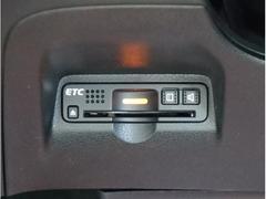 ���������κ��ҡ����������λ����ͭ�Υ����åդ���Ҥ��Ƥ���ޤ��Τǡ���Ǻ�ߤ䵿�����ʤɤ����ڤˤ������դ����������� 4